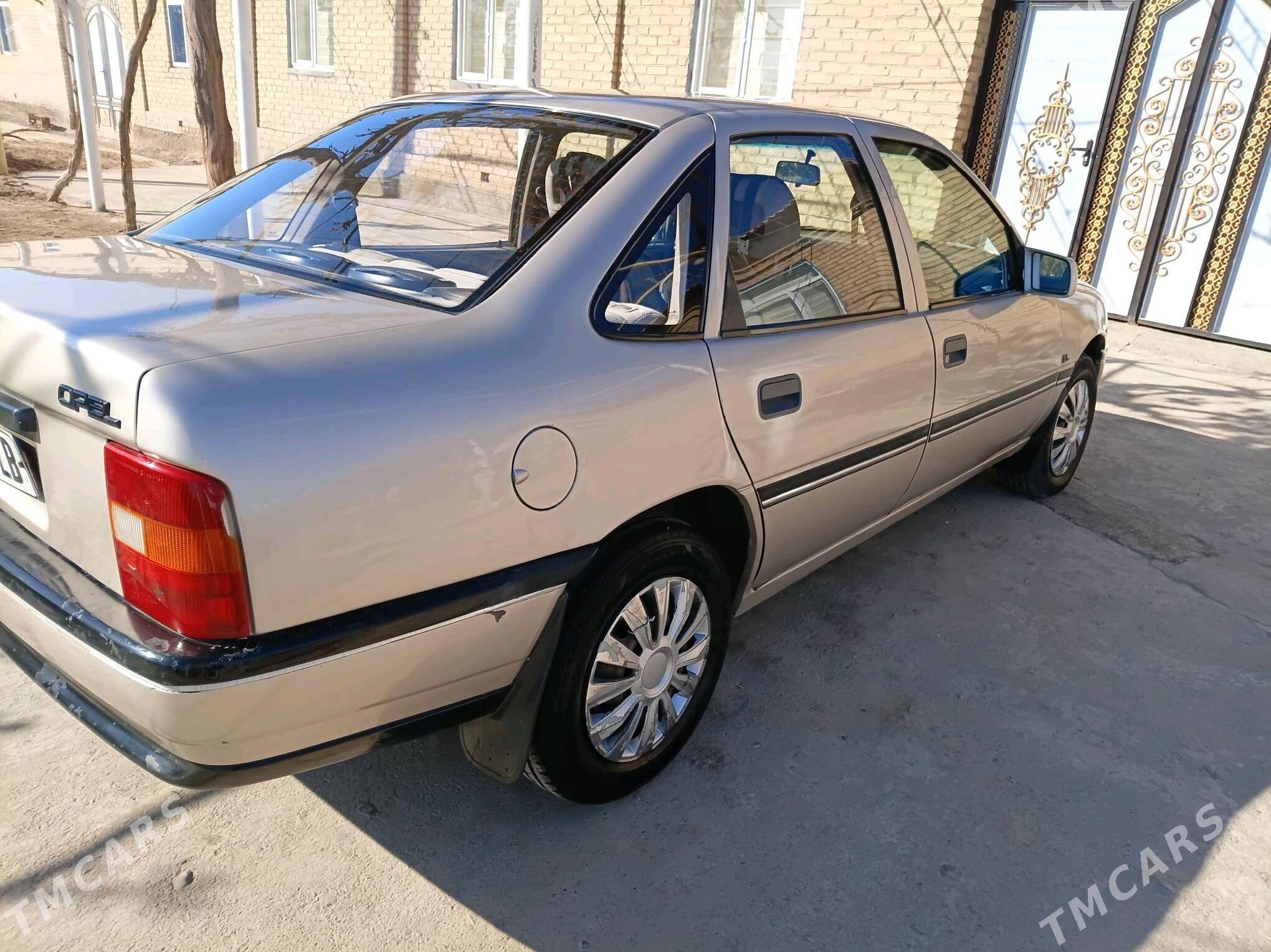 Opel Vectra 1991 - 45 000 TMT - Туркменабат - img 4