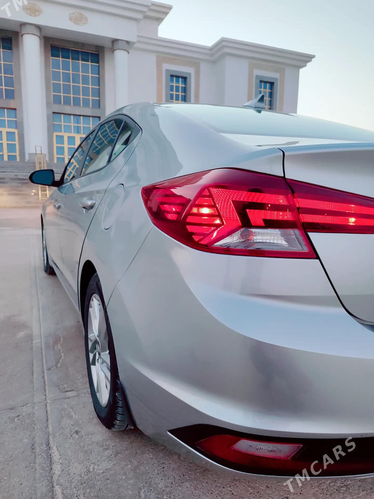 Hyundai Elantra 2020 - 220 000 TMT - Tejen - img 6