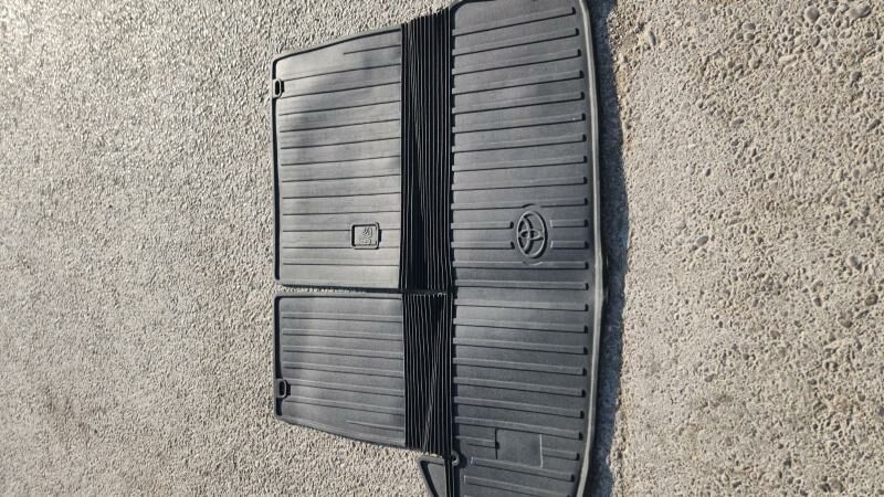 Kowrik Коврик багаж 1 000 TMT - Aşgabat - img 2