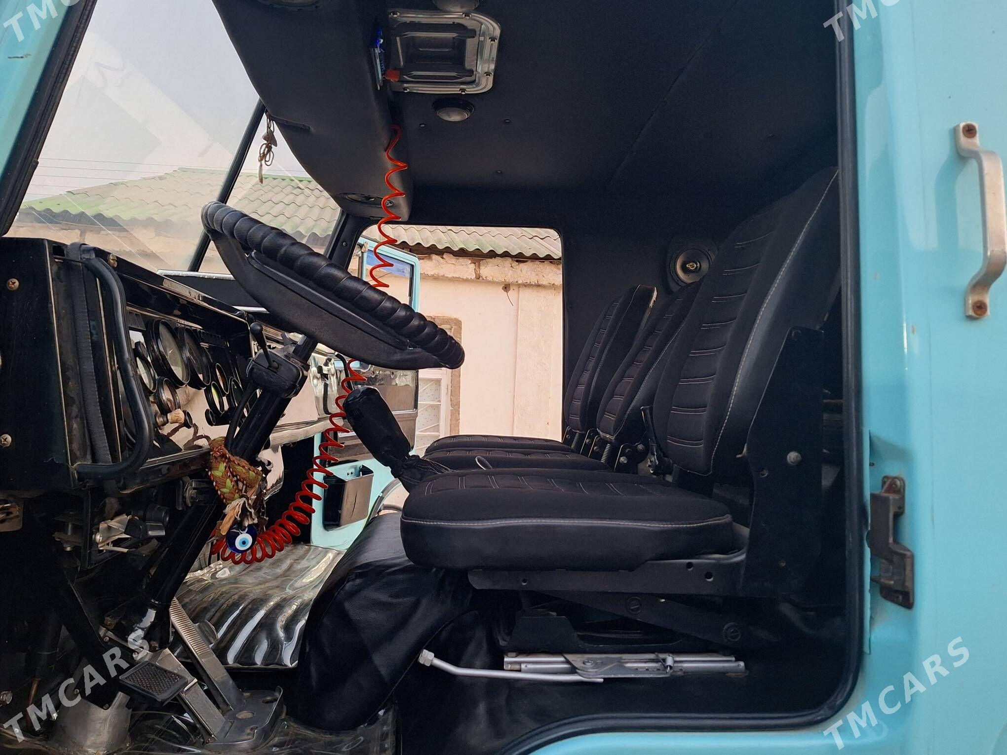 Kamaz 5410 2008 - 360 000 TMT - Бузмеин - img 5