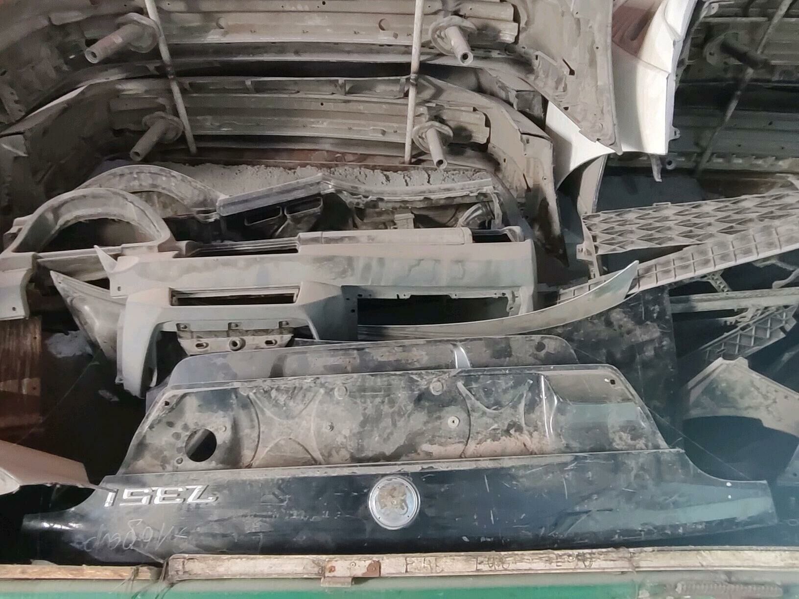 капот е38 2 000 TMT - Бедев - img 2