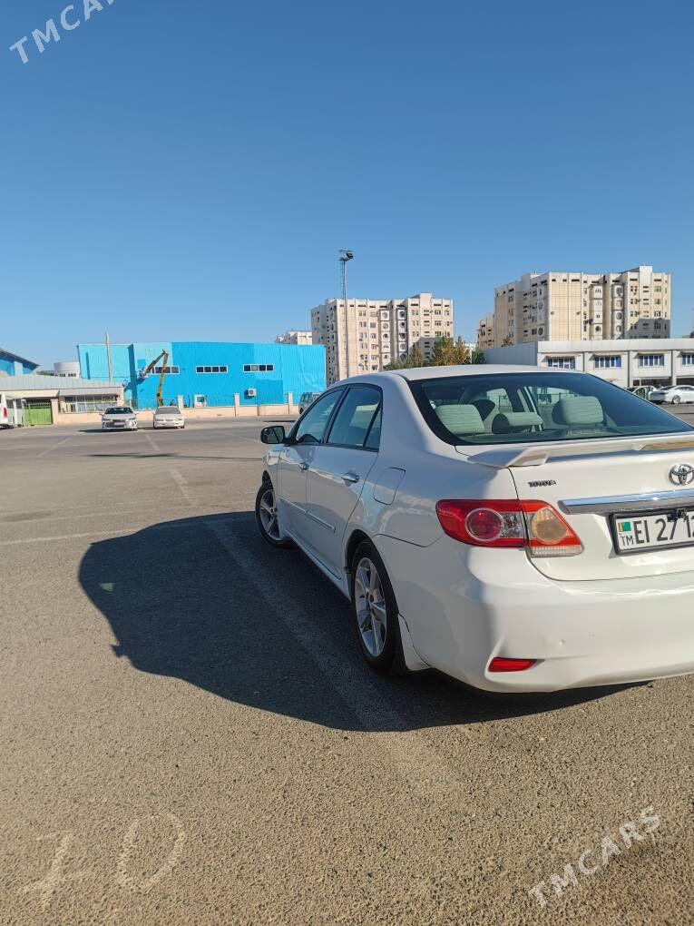 Toyota Corolla 2013 - 162 000 TMT - Ашхабад - img 2