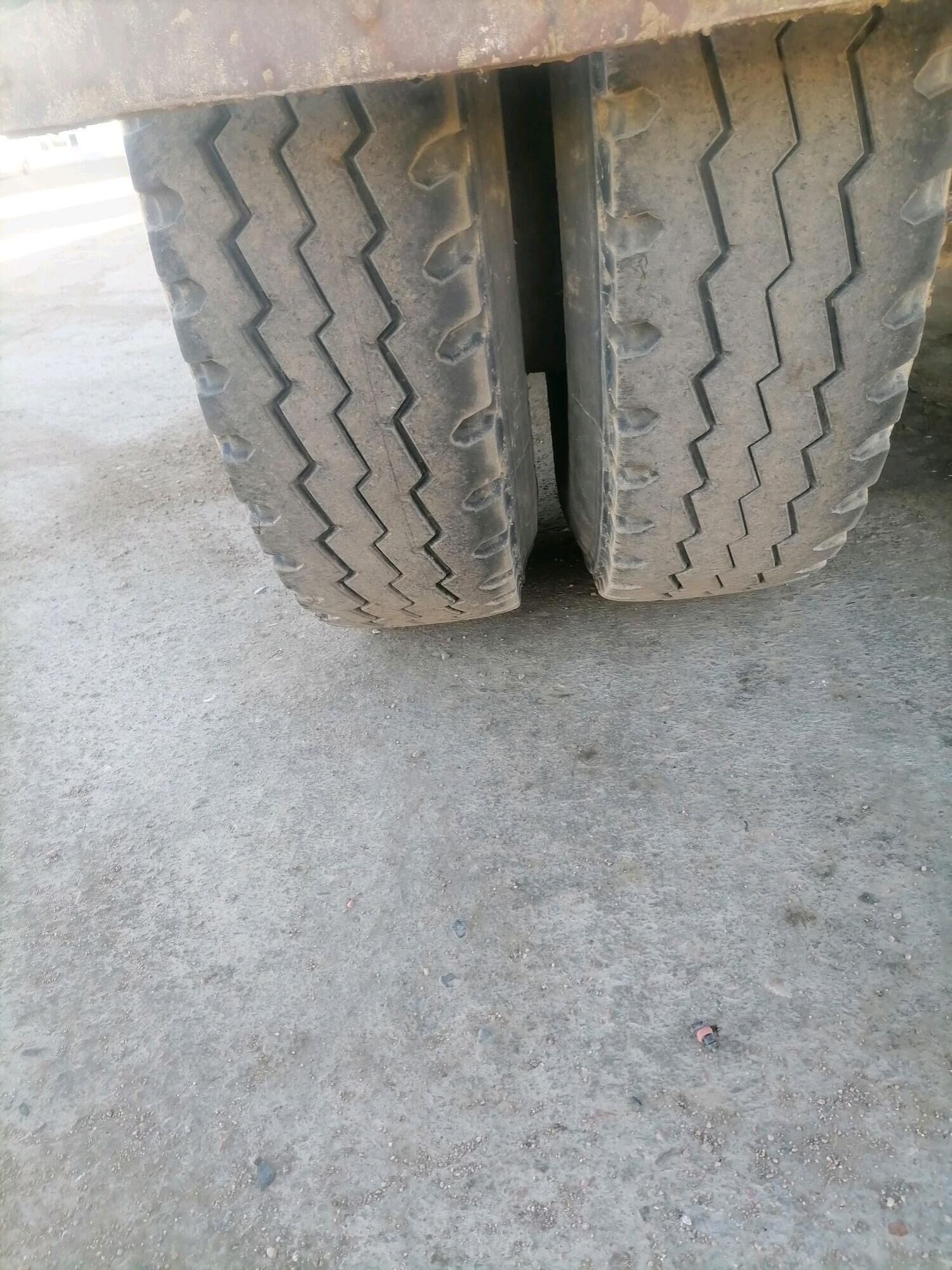 Teker 10 00R20 Tracmax 2 000 TMT - Шабатский этрап - img 1