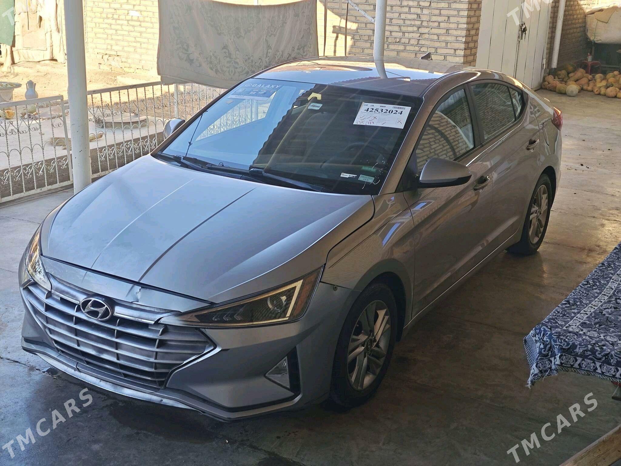 Hyundai Elantra 2020 - 190 000 TMT - Мары - img 2