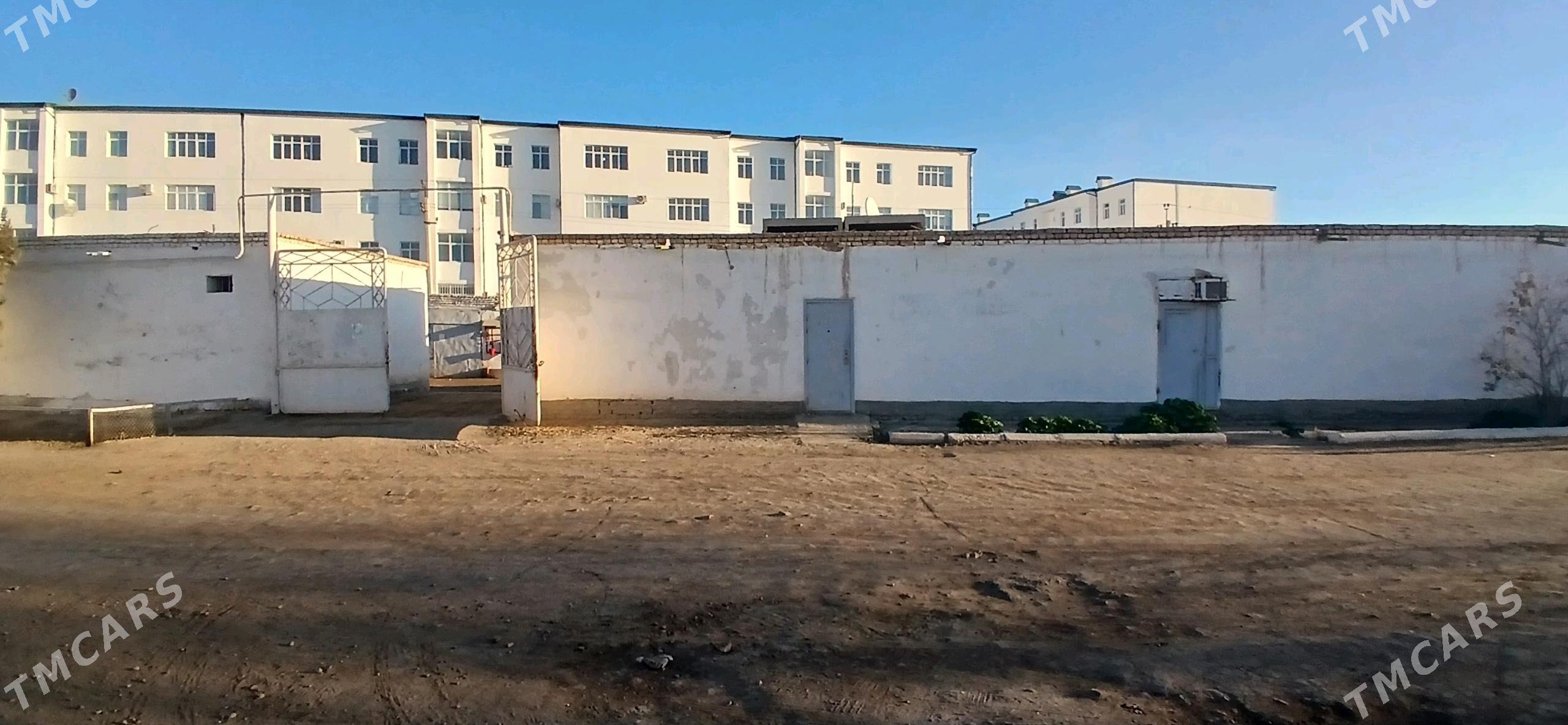 Частная недвижимость ул.Чарва - Дашогуз - img 2