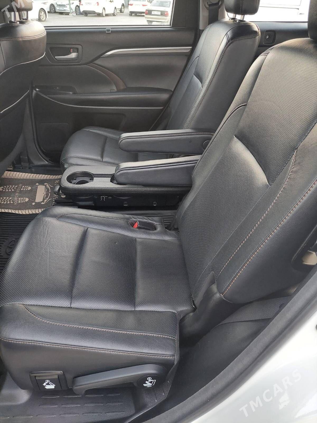 Toyota Highlander 2018 - 510 000 TMT - Aşgabat - img 6