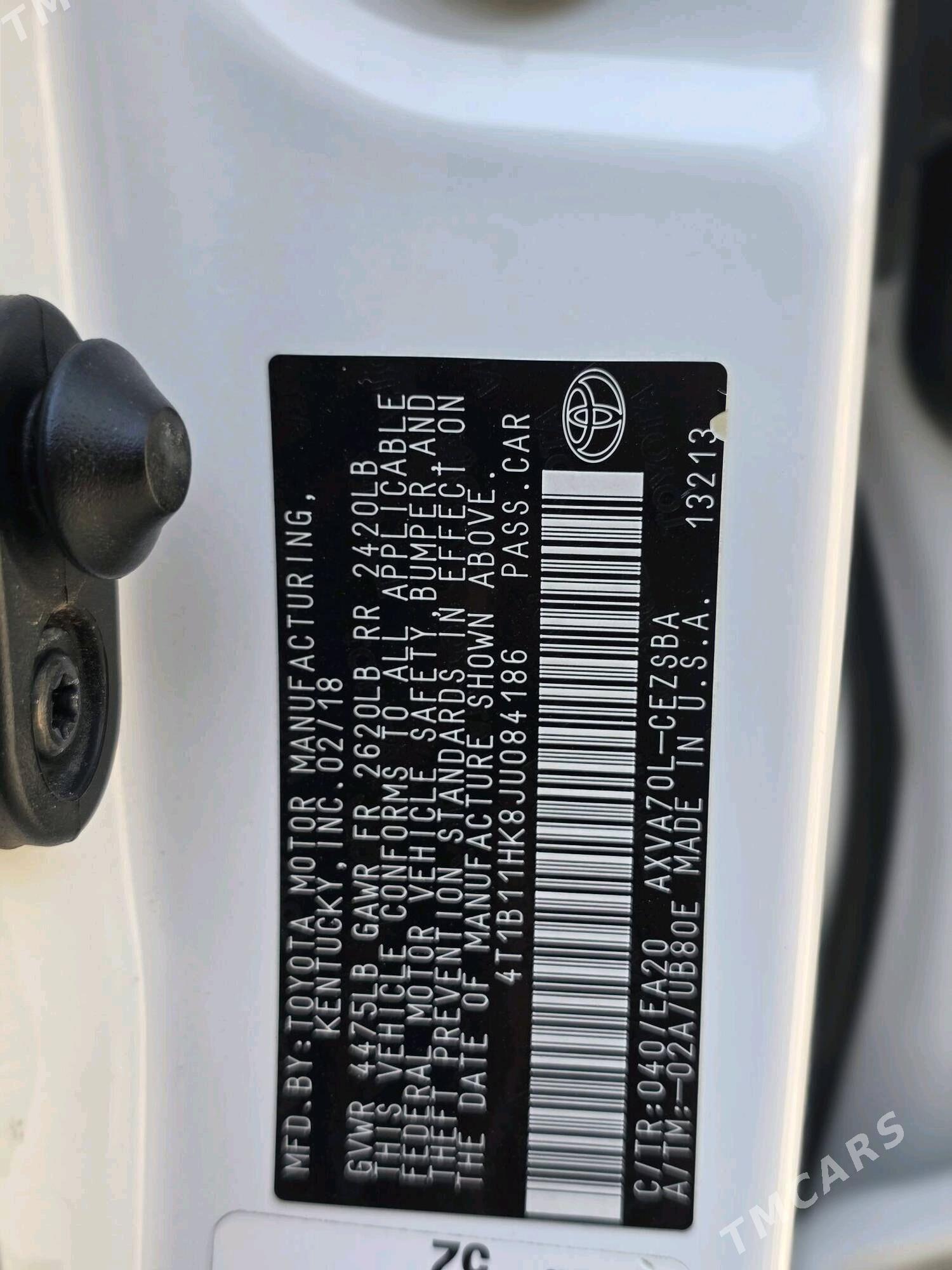 Toyota Camry 2018 - 335 000 TMT - Aşgabat - img 6