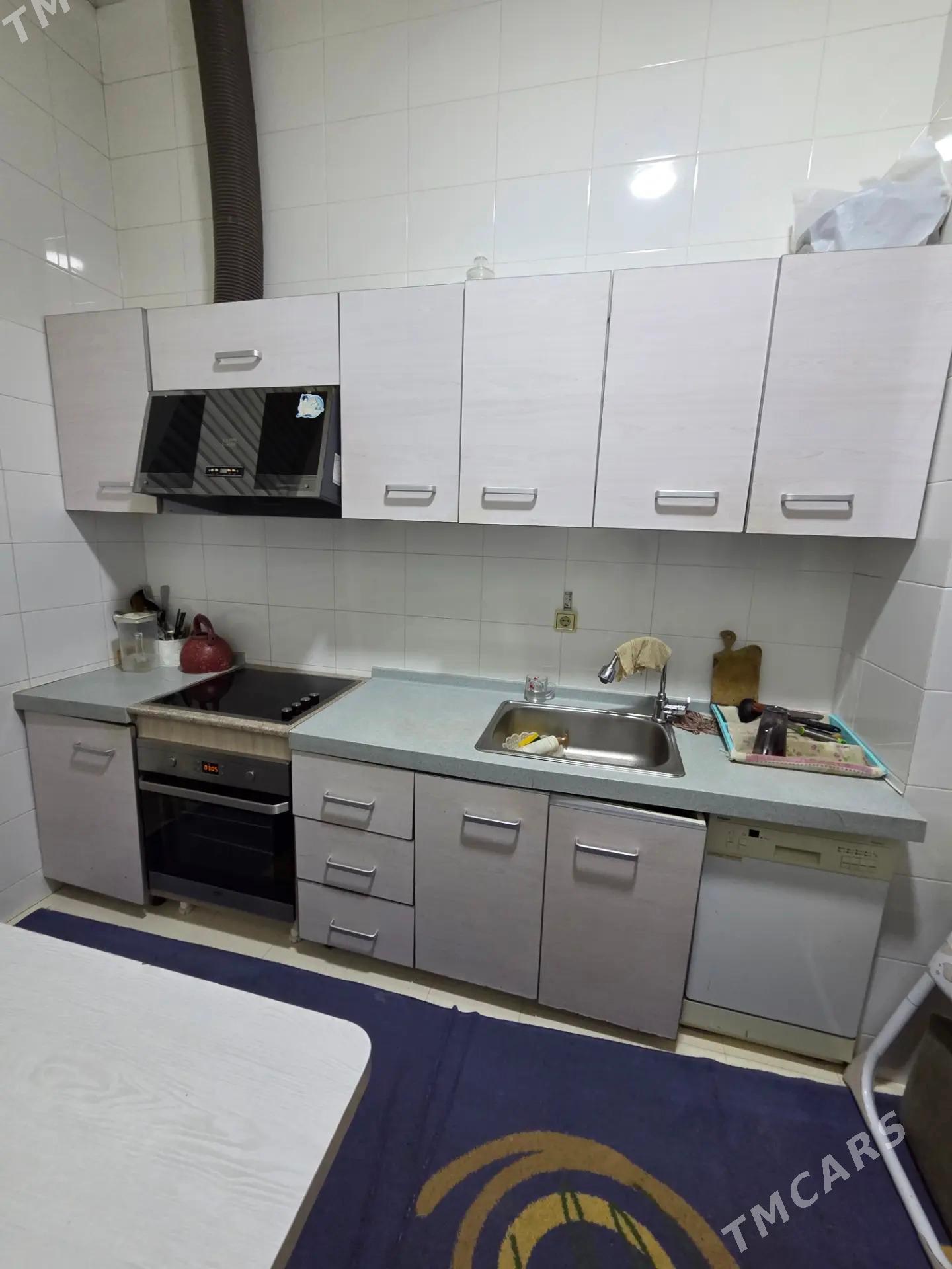 Элитка 3Комнаты 100м2 - ул. Советская (Гарашсызлык шаёлы) - img 1