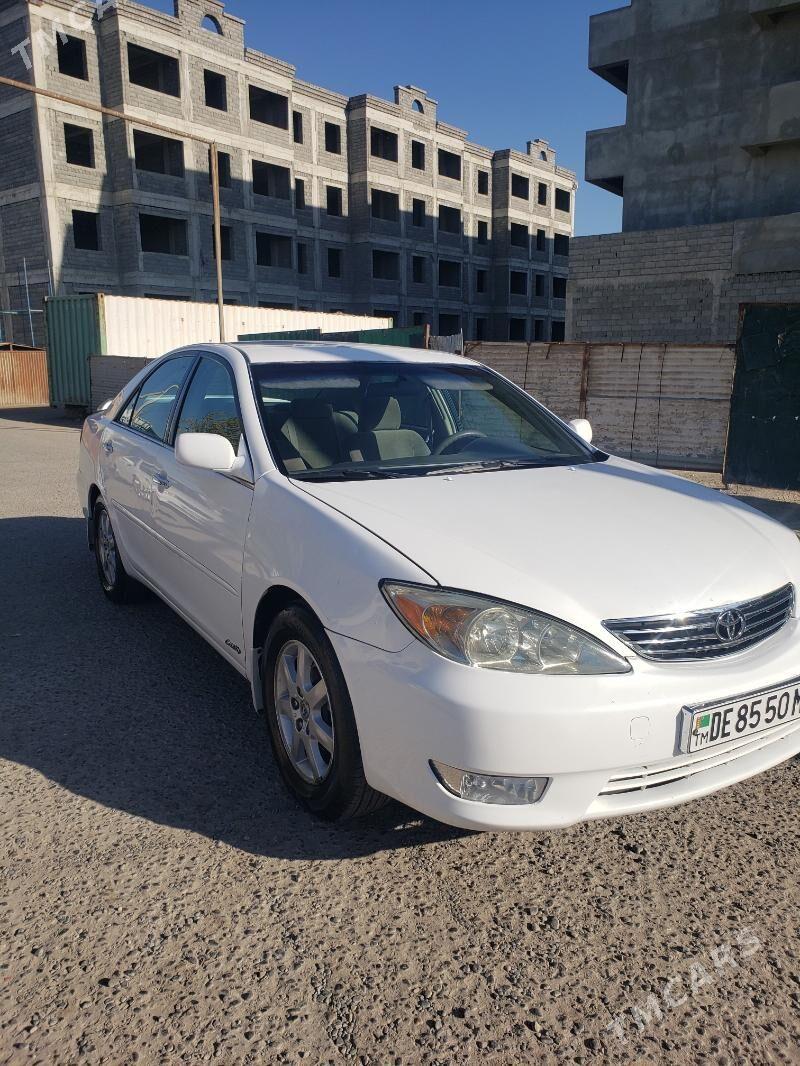 Toyota Camry 2004 - 165 000 TMT - Mary - img 3