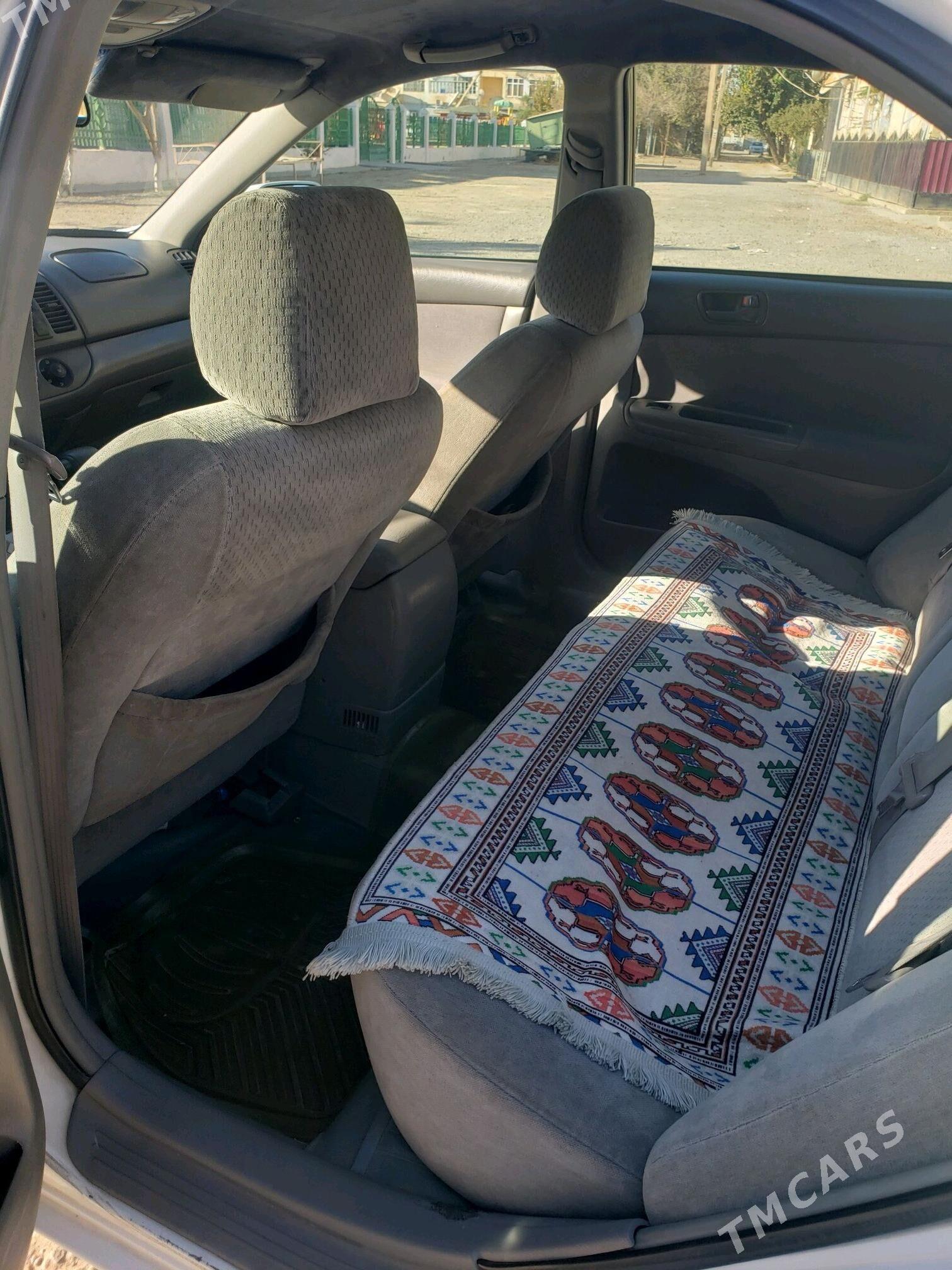 Toyota Camry 2004 - 165 000 TMT - Mary - img 8