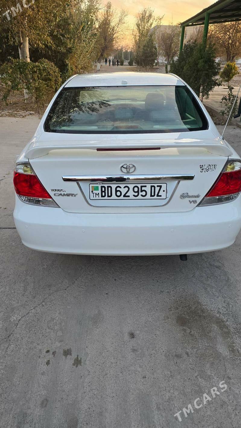 Toyota Camry 2005 - 180 000 TMT - Köneürgenç - img 1