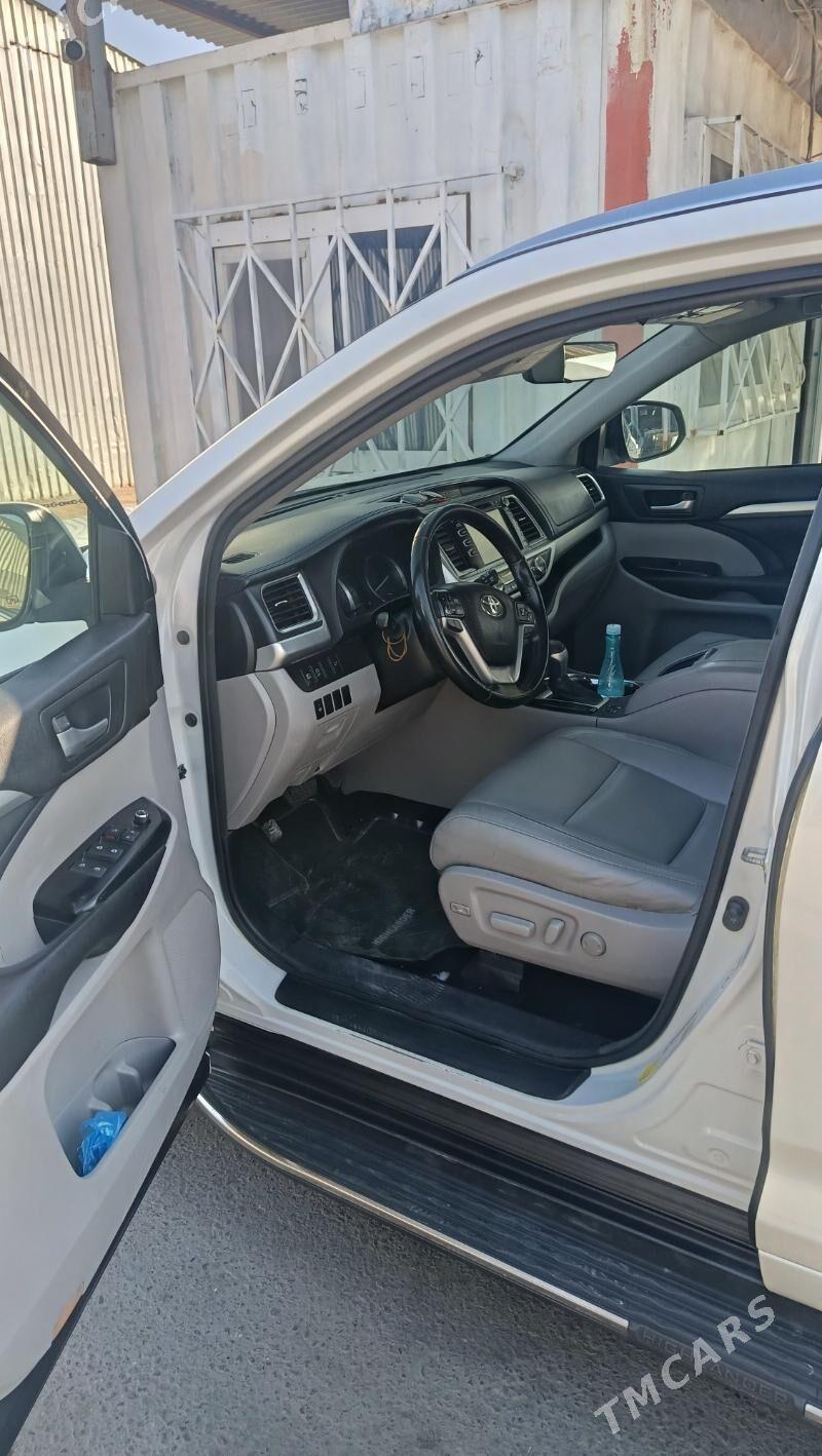 Toyota Highlander 2017 - 440 000 TMT - Ашхабад - img 3