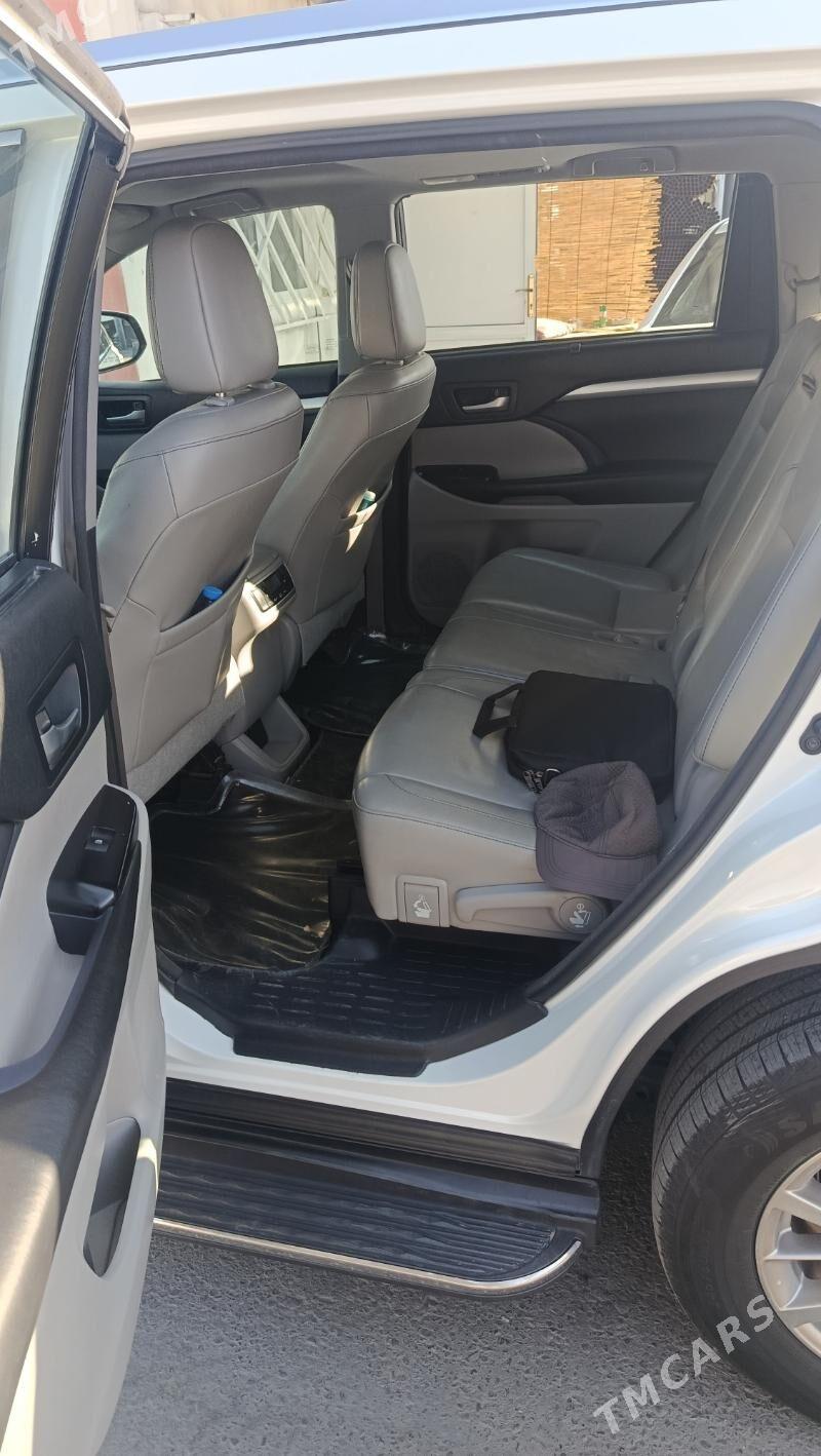 Toyota Highlander 2017 - 440 000 TMT - Ашхабад - img 6