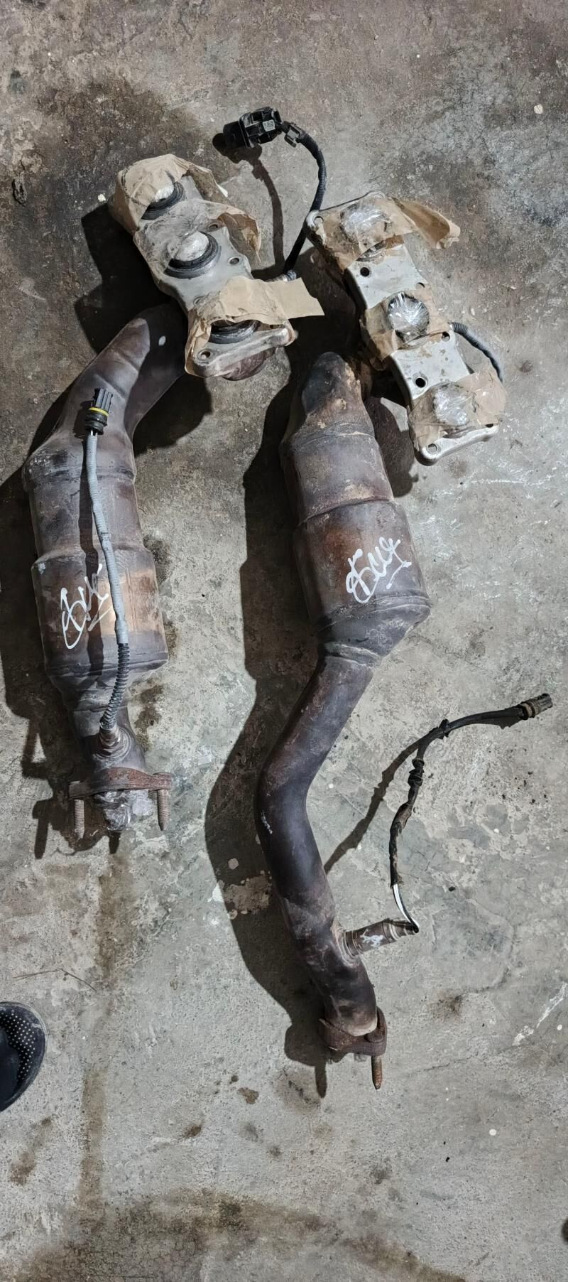 bmw E60 ary öýjük katalizator 3 000 TMT - Jebel - img 1