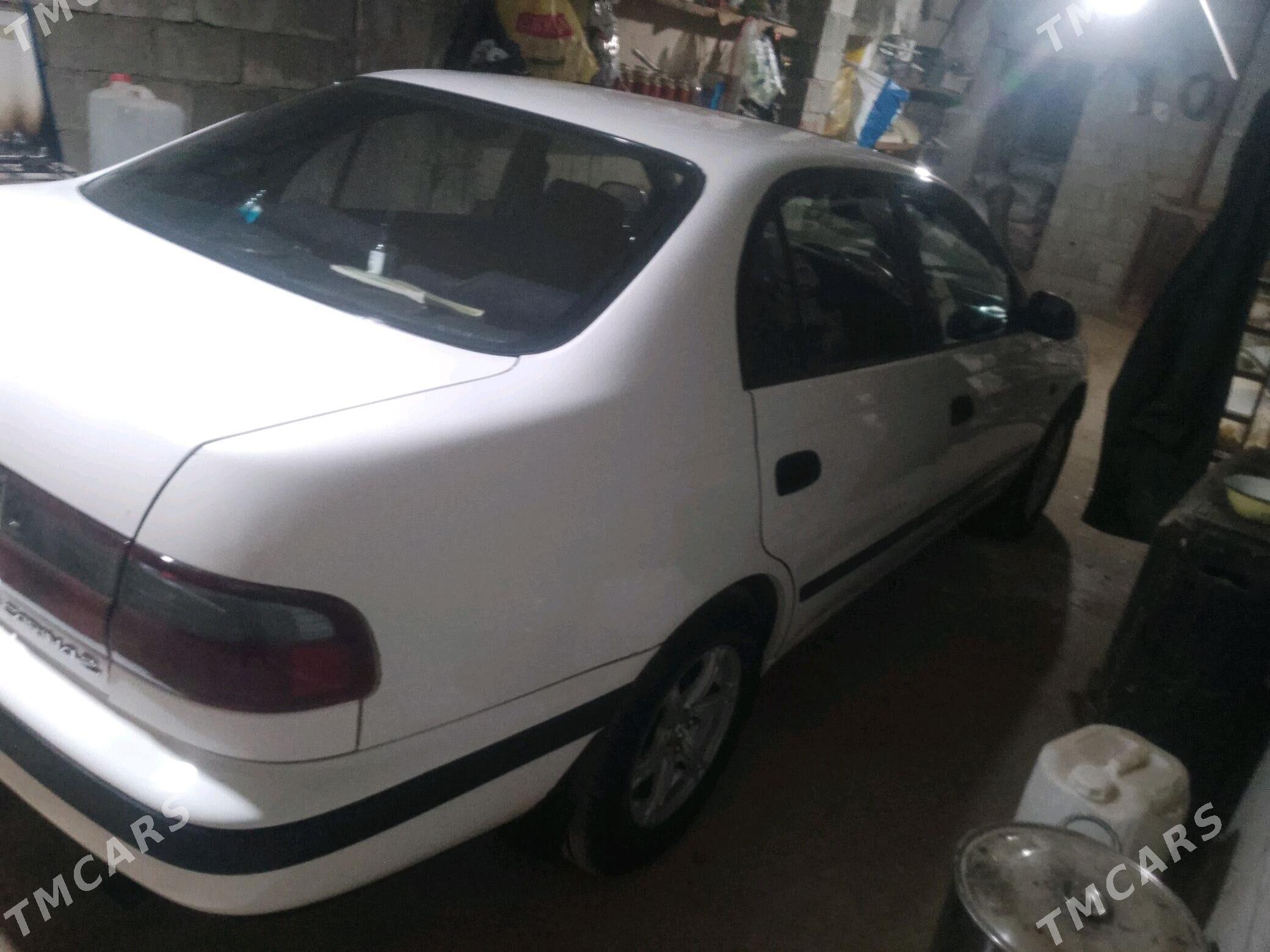 Toyota Carina 1994 - 88 000 TMT - Köneürgenç - img 4