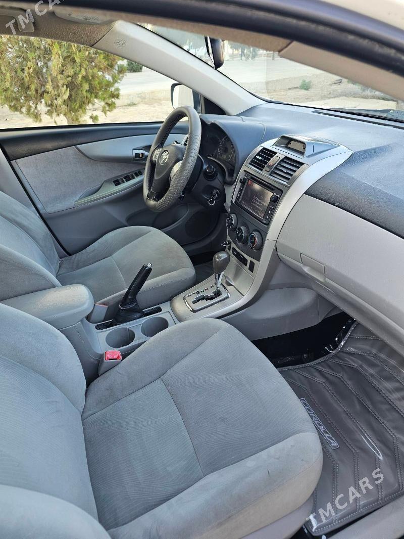 Toyota Corolla 2013 - 172 000 TMT - Ашхабад - img 8