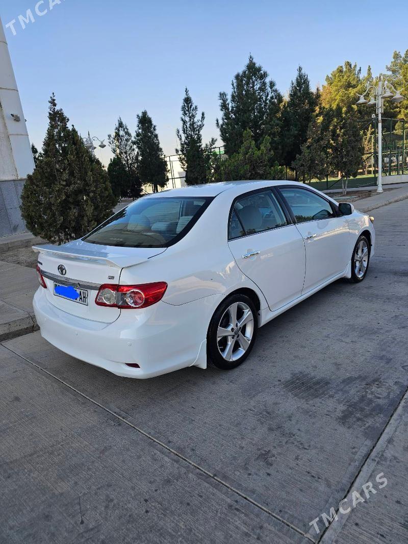 Toyota Corolla 2013 - 172 000 TMT - Ашхабад - img 2