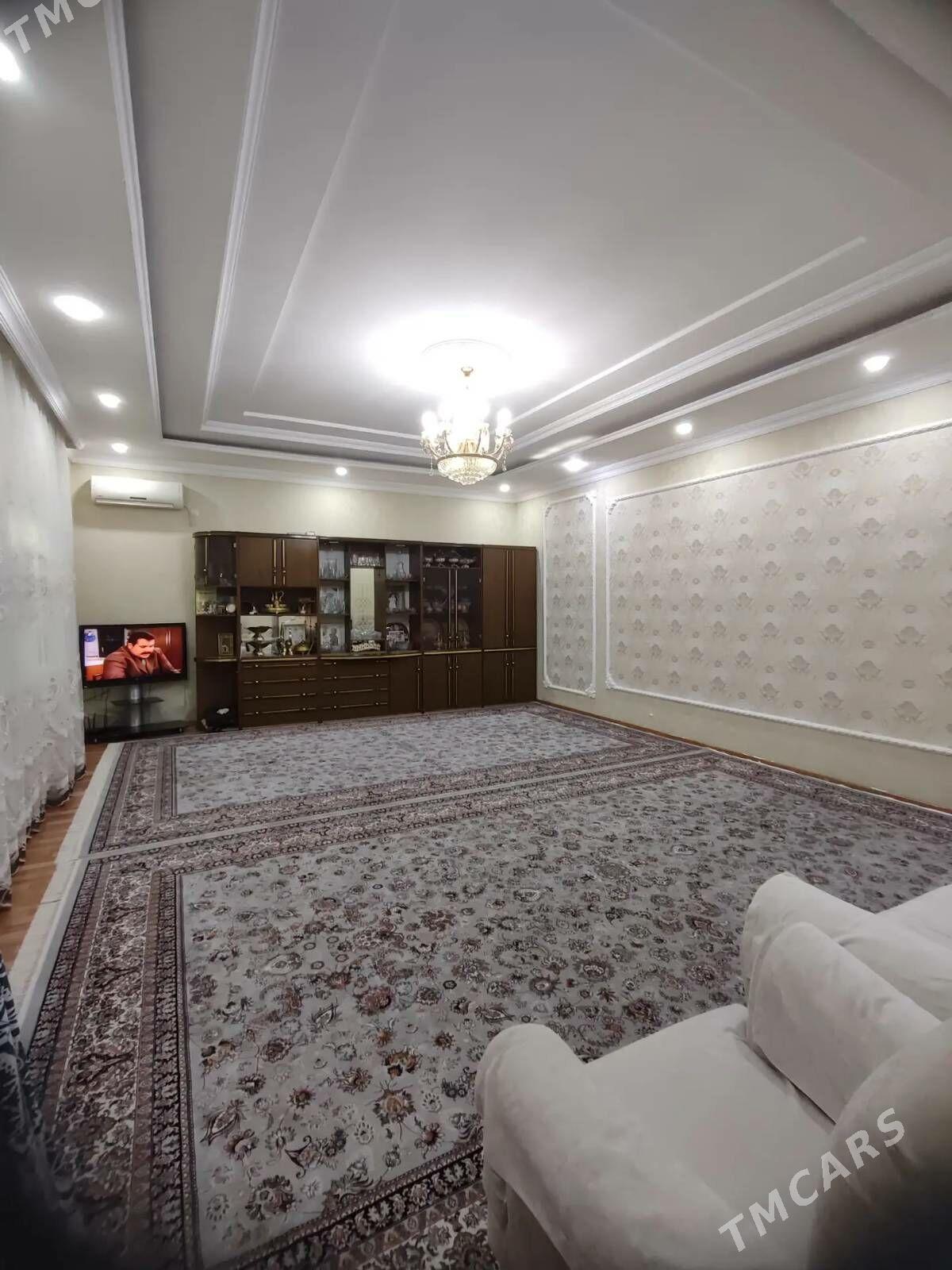 ДОМИК ЦЕНТР 2 КОМ ДВОР 6000 - Aşgabat - img 1