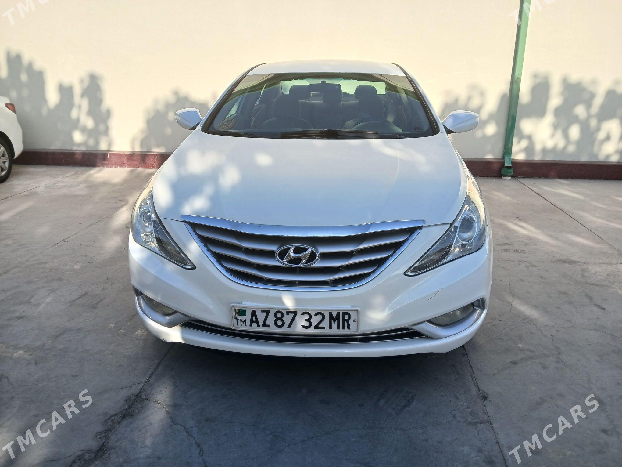 Hyundai Sonata 2011 - 140 000 TMT - Мары - img 6