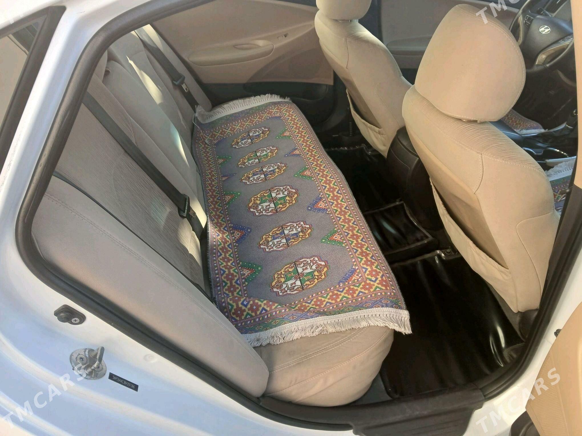 Hyundai Sonata 2011 - 140 000 TMT - Мары - img 5