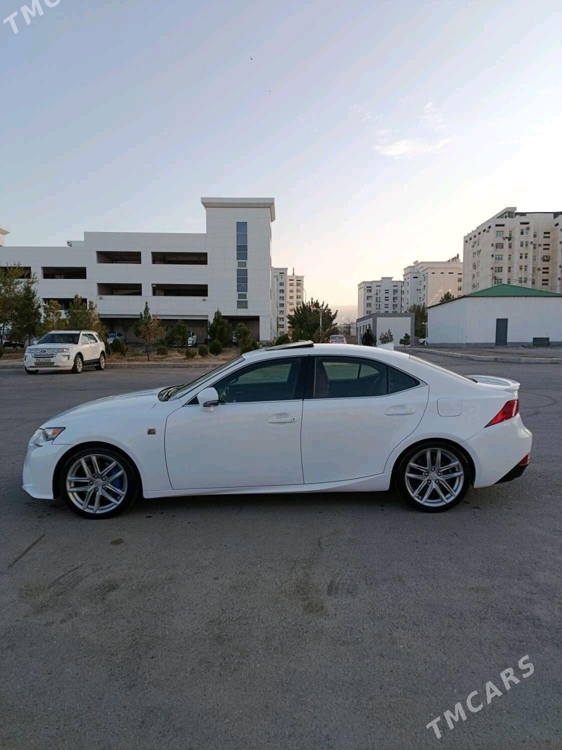 Lexus IS 2016 - 260 000 TMT - Ашхабад - img 4