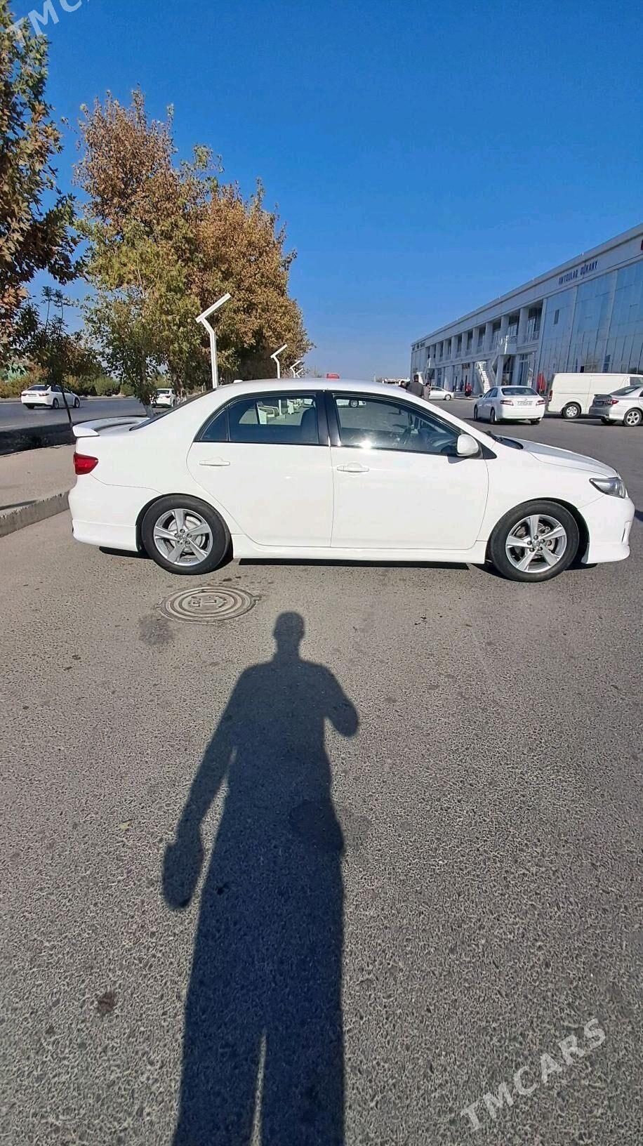 Toyota Corolla 2009 - 160 000 TMT - Гёкдепе - img 4