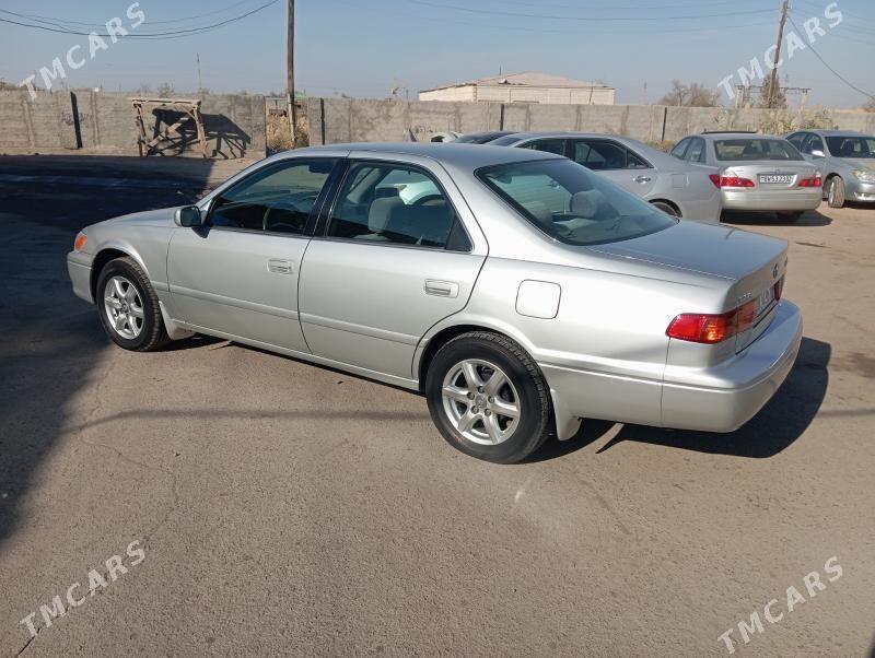 Toyota Camry 2000 - 172 000 TMT - Дашогуз - img 1