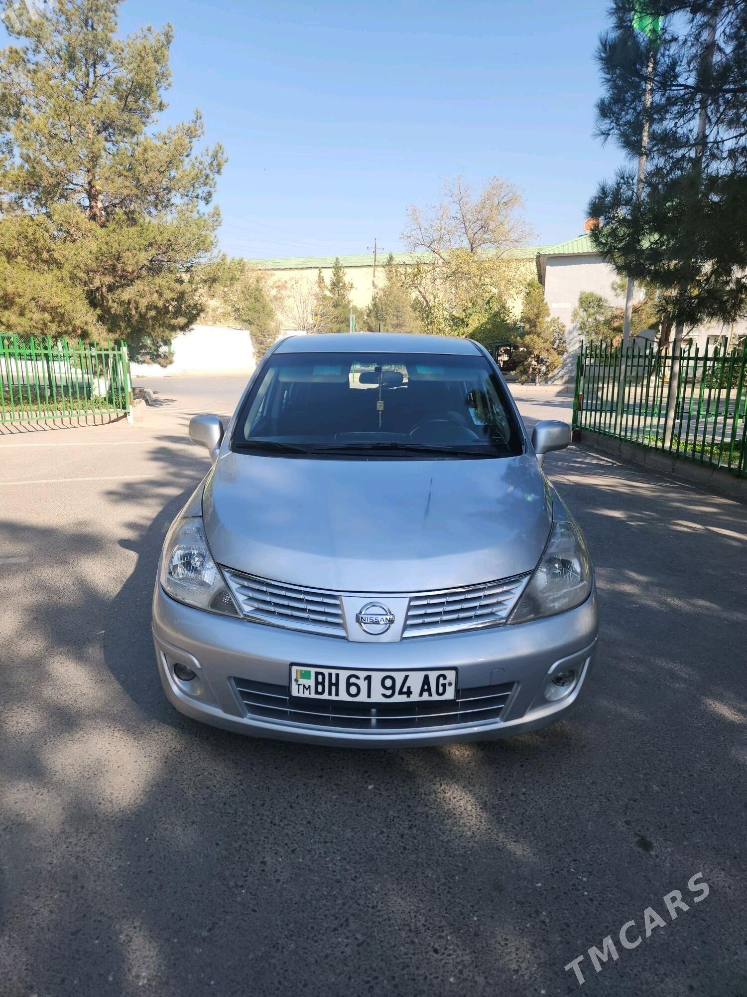 Nissan Versa 2012 - 132 000 TMT - Бузмеин - img 1
