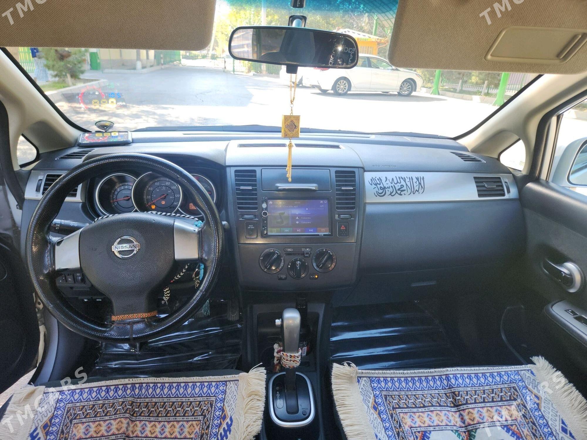 Nissan Versa 2012 - 132 000 TMT - Бузмеин - img 5