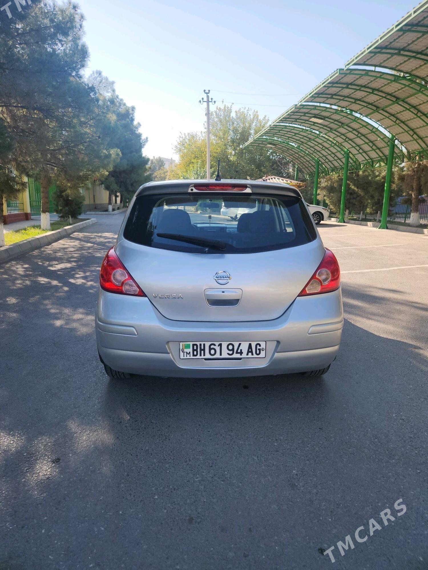 Nissan Versa 2012 - 132 000 TMT - Бузмеин - img 2