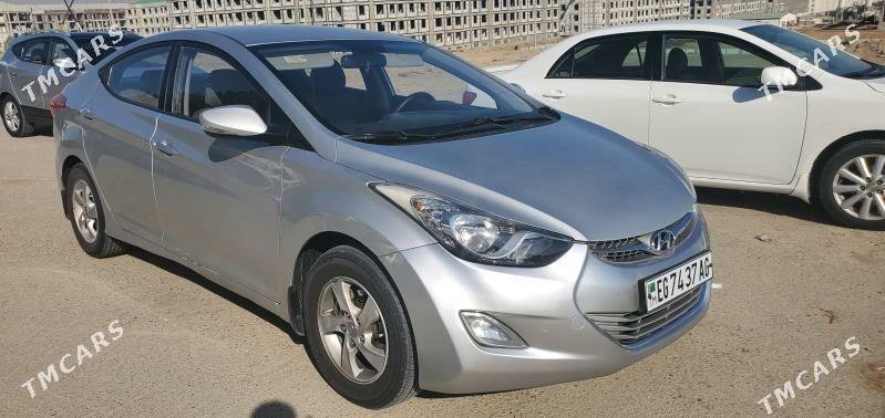 Hyundai Elantra 2011 - 170 000 TMT - Улица Г. Кулиева (Объездная) - img 3