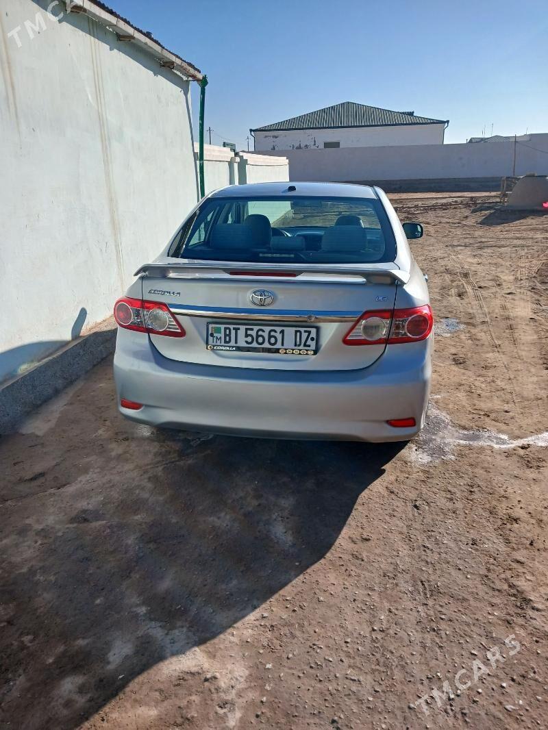 Toyota Corolla 2011 - 175 000 TMT - Гороглы (Тагта) - img 5
