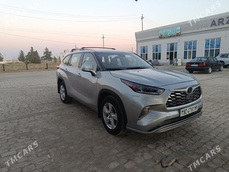 Toyota Highlander 2021 - 520 000 TMT - Garagum etraby - img 3