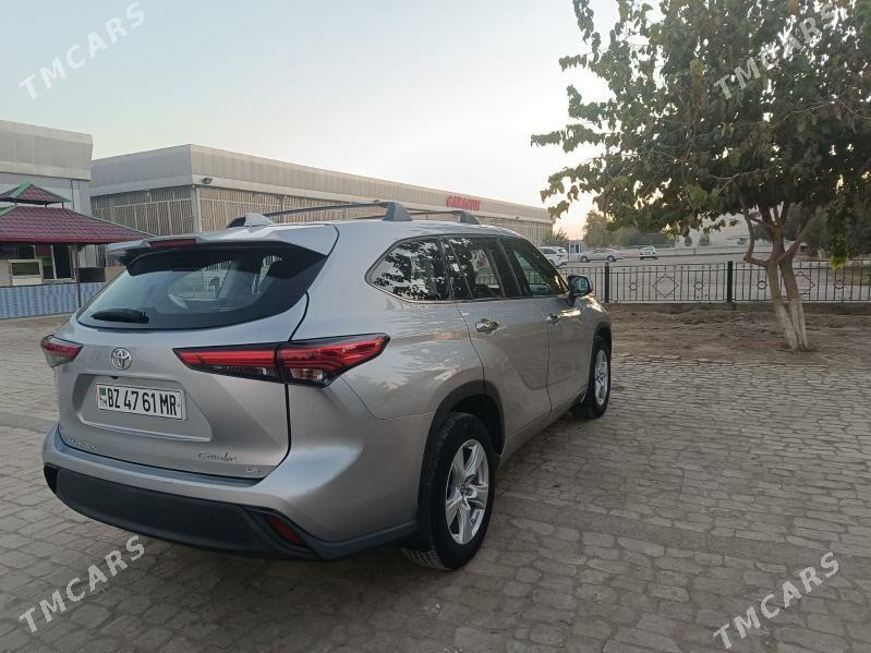 Toyota Highlander 2021 - 520 000 TMT - Garagum etraby - img 5