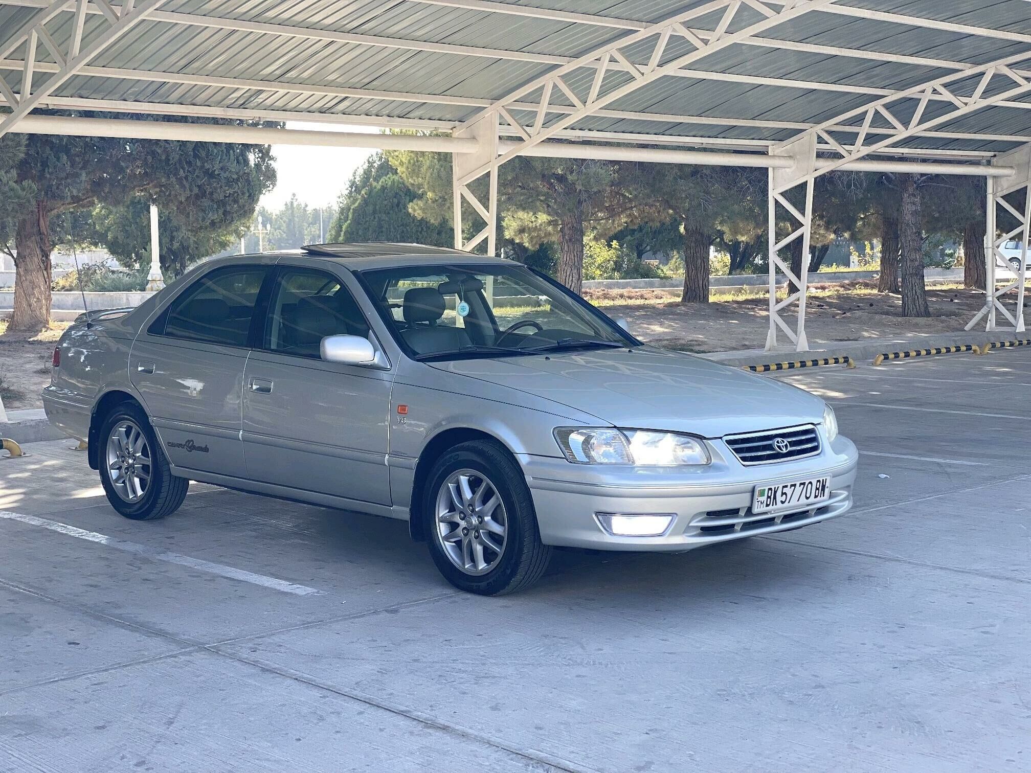 Toyota Camry 2001 - 200 000 TMT - Balkanabat - img 2