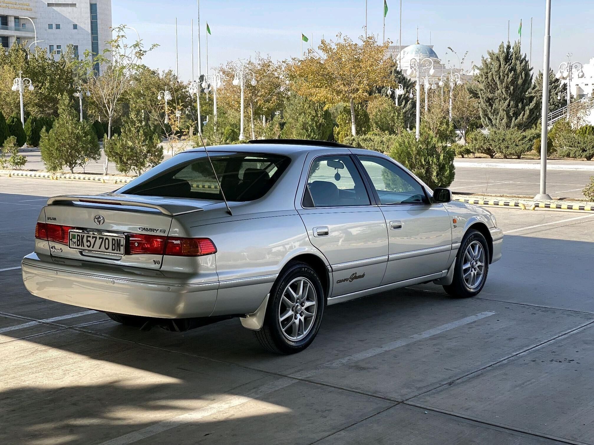 Toyota Camry 2001 - 200 000 TMT - Balkanabat - img 3