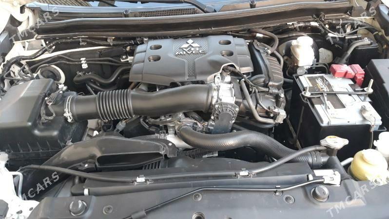 Mitsubishi Pajero 2021 - 485 000 TMT - Tejen - img 2