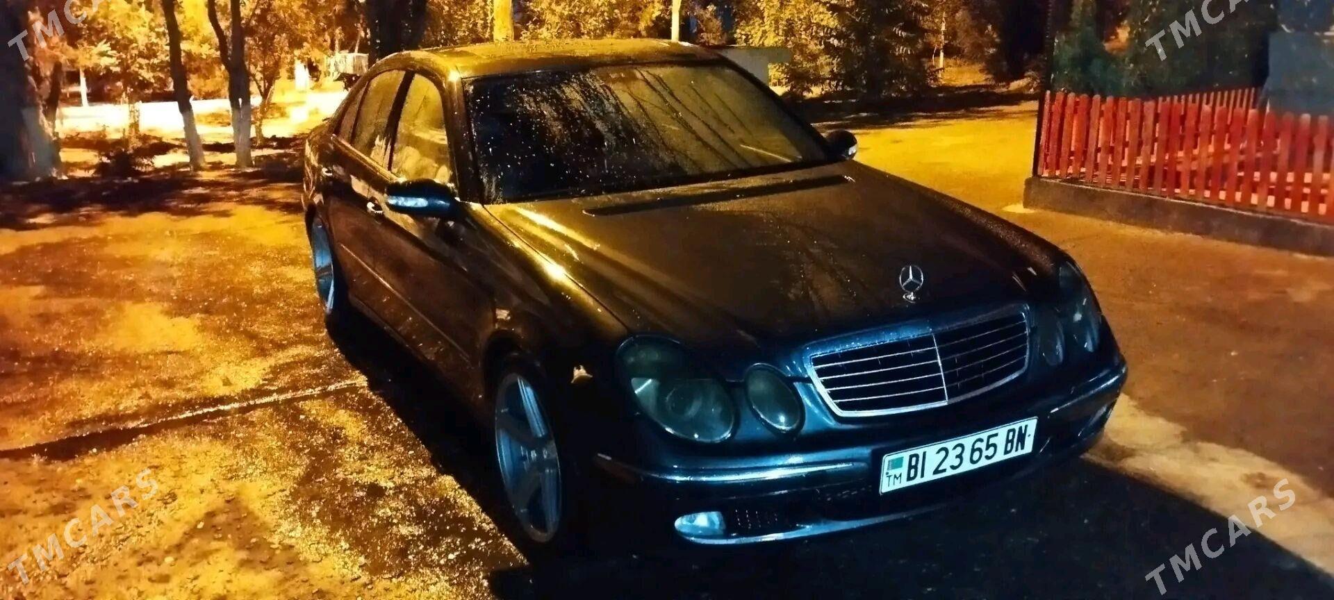 Mercedes-Benz E320 2003 - 145 000 TMT - Türkmenbaşy - img 7