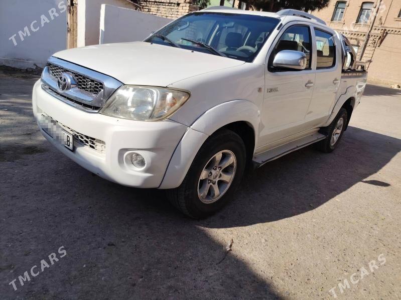 Toyota Hilux 2010 - 285 000 TMT - Kerki - img 6