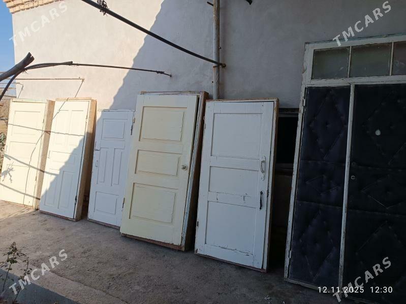 Agaç gapy rabotcy - Şabat etr. - img 4