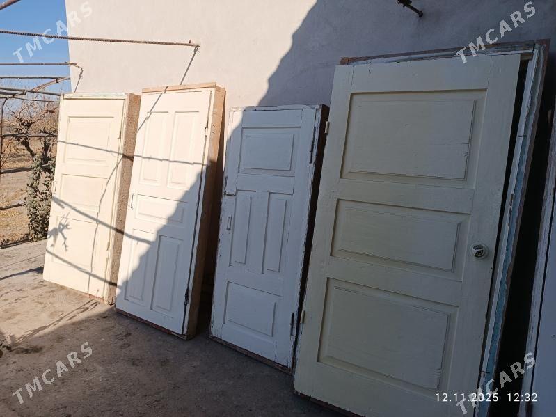 Agaç gapy rabotcy - Şabat etr. - img 6