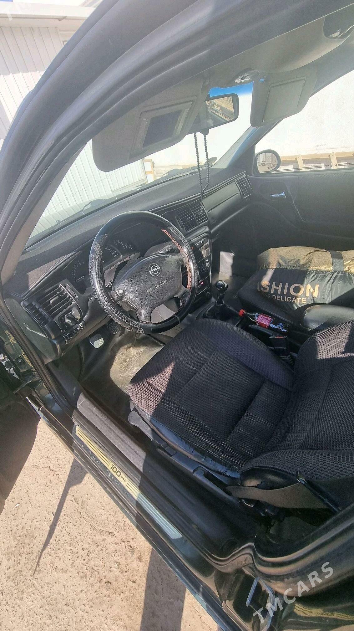 Opel Vectra 1999 - 73 000 TMT - Дашогуз - img 3