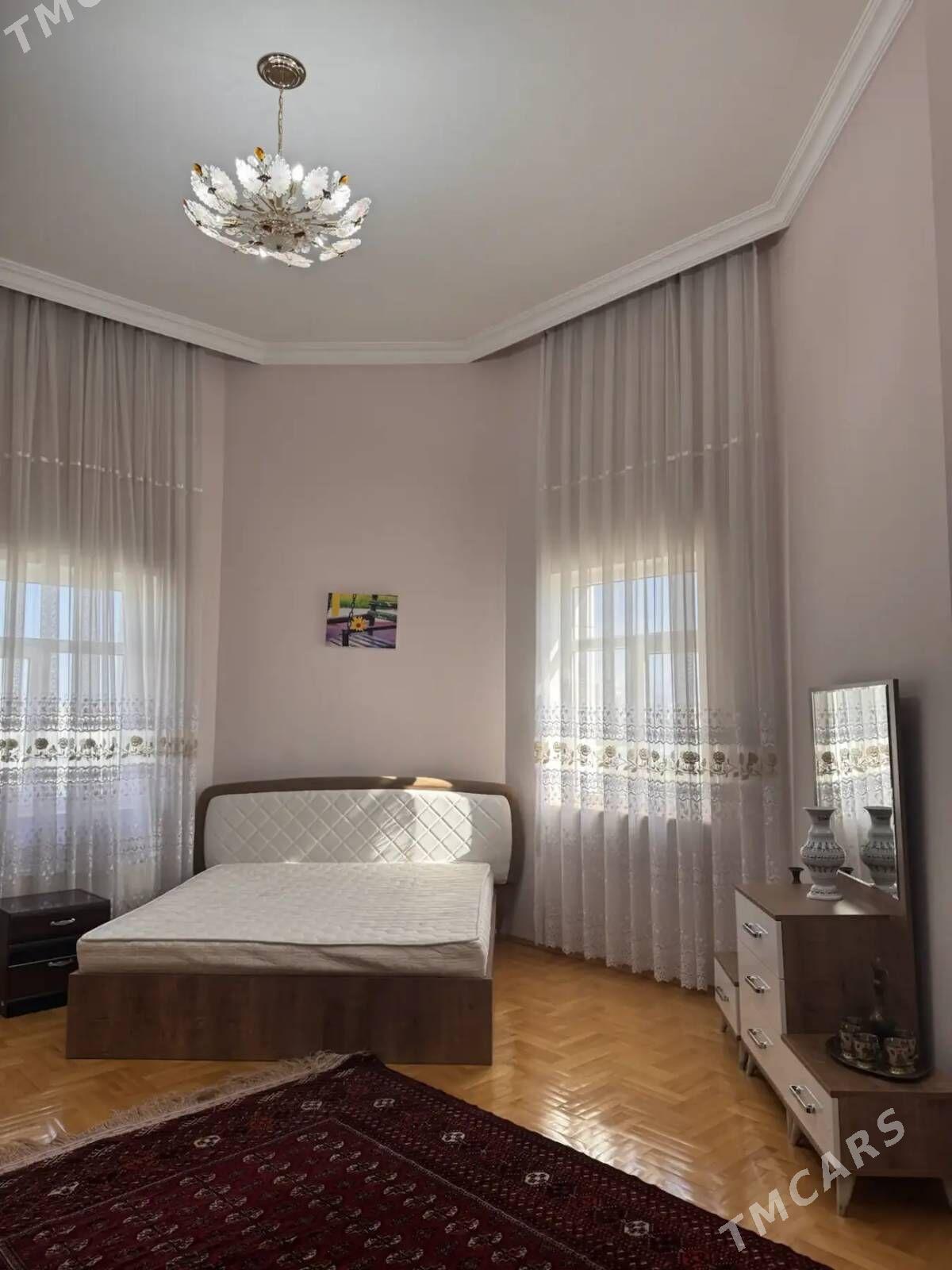 ЭЛИТКА МОЛЛАНЕПЕСА 4 КОМ 10000 - Aşgabat - img 5