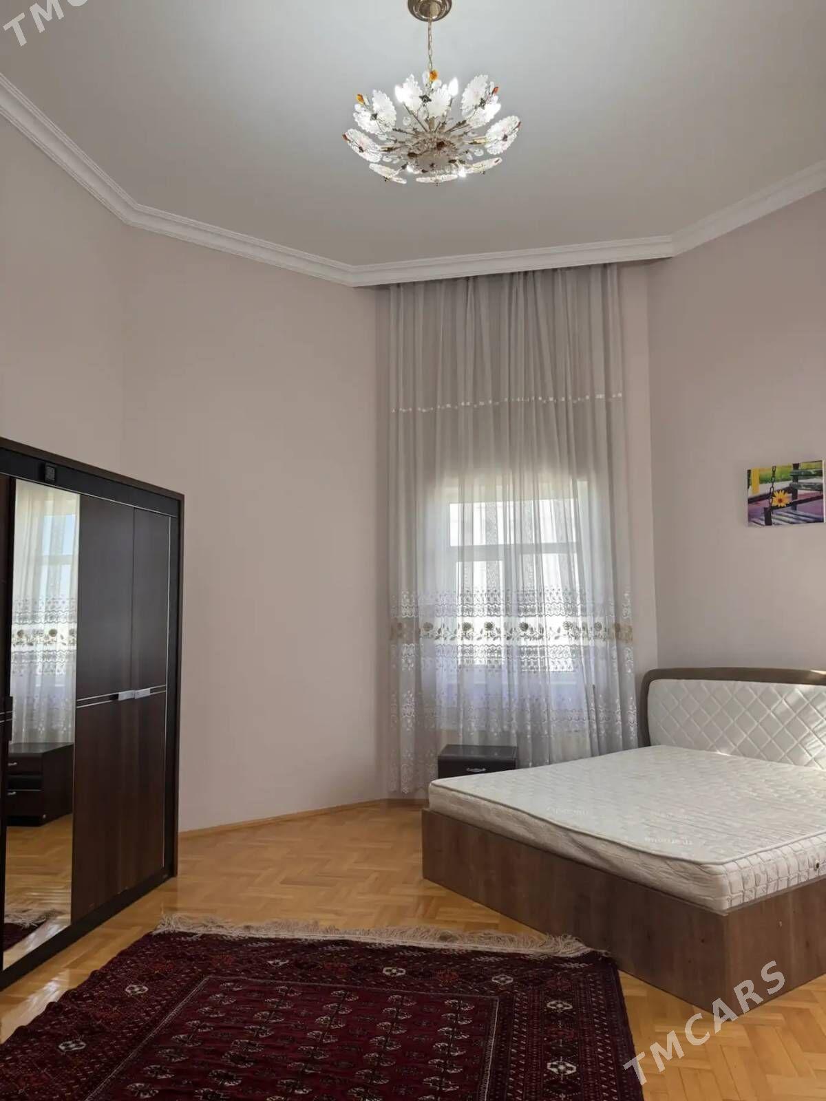 ЭЛИТКА МОЛЛАНЕПЕСА 4 КОМ 10000 - Aşgabat - img 2