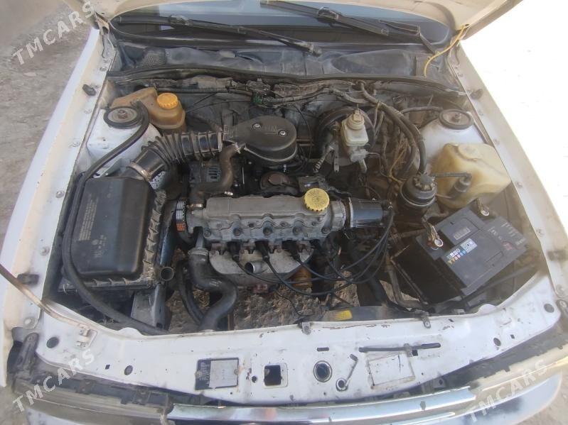 Opel Vectra 1992 - 38 000 TMT - Wekilbazar - img 4