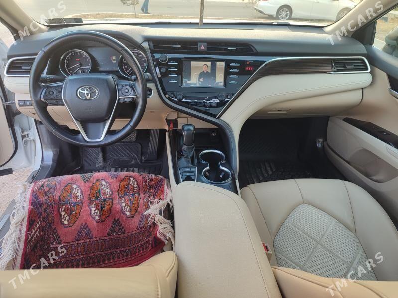 Toyota Camry 2018 - 377 000 TMT - Aşgabat - img 4