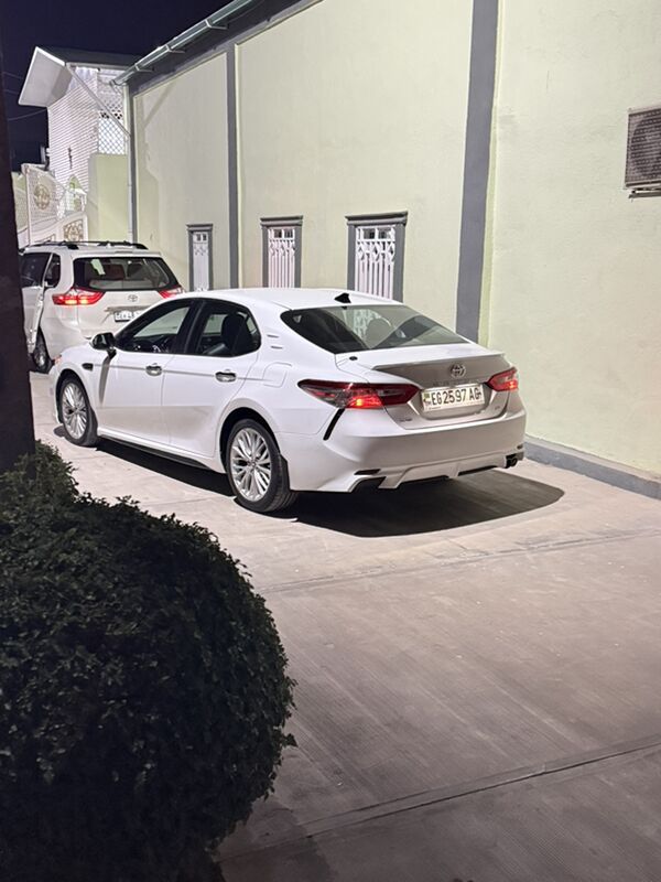 Toyota Camry 2018 - 310 000 TMT - Aşgabat - img 5