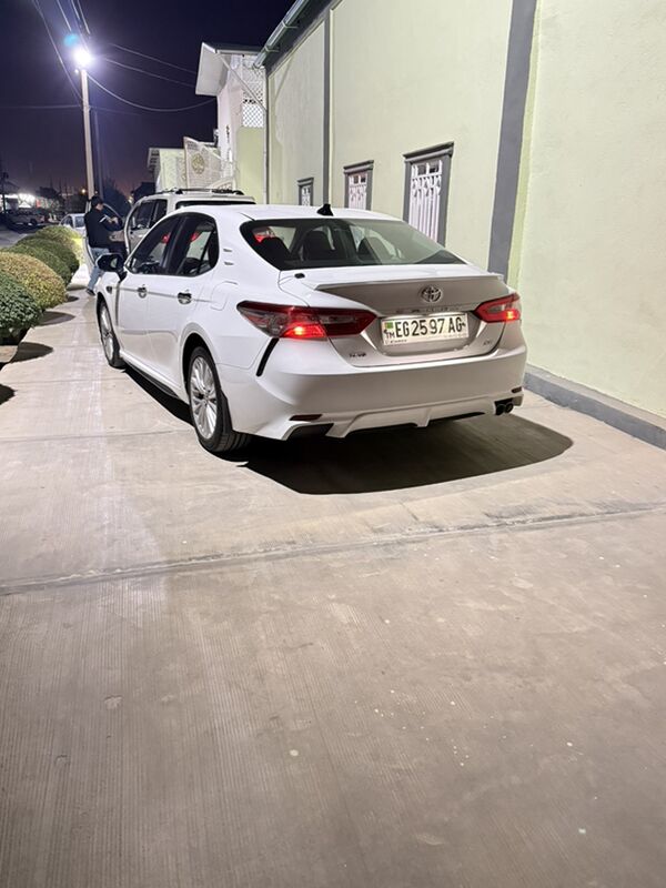 Toyota Camry 2018 - 310 000 TMT - Aşgabat - img 10