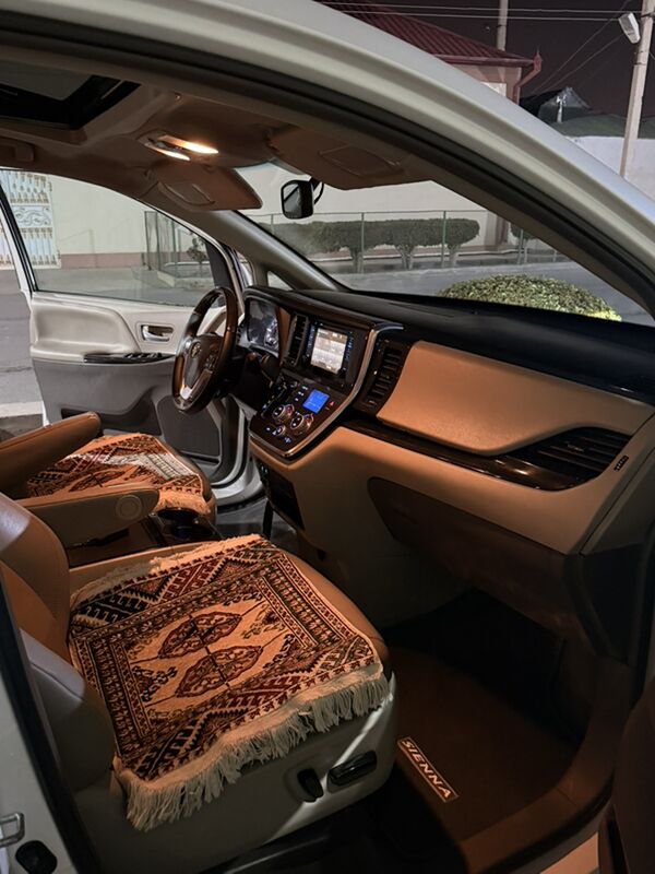 Toyota Sienna 2017 - 410 000 TMT - Aşgabat - img 7