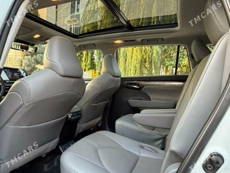 Toyota Highlander 2021 - 645 000 TMT - Aşgabat - img 4